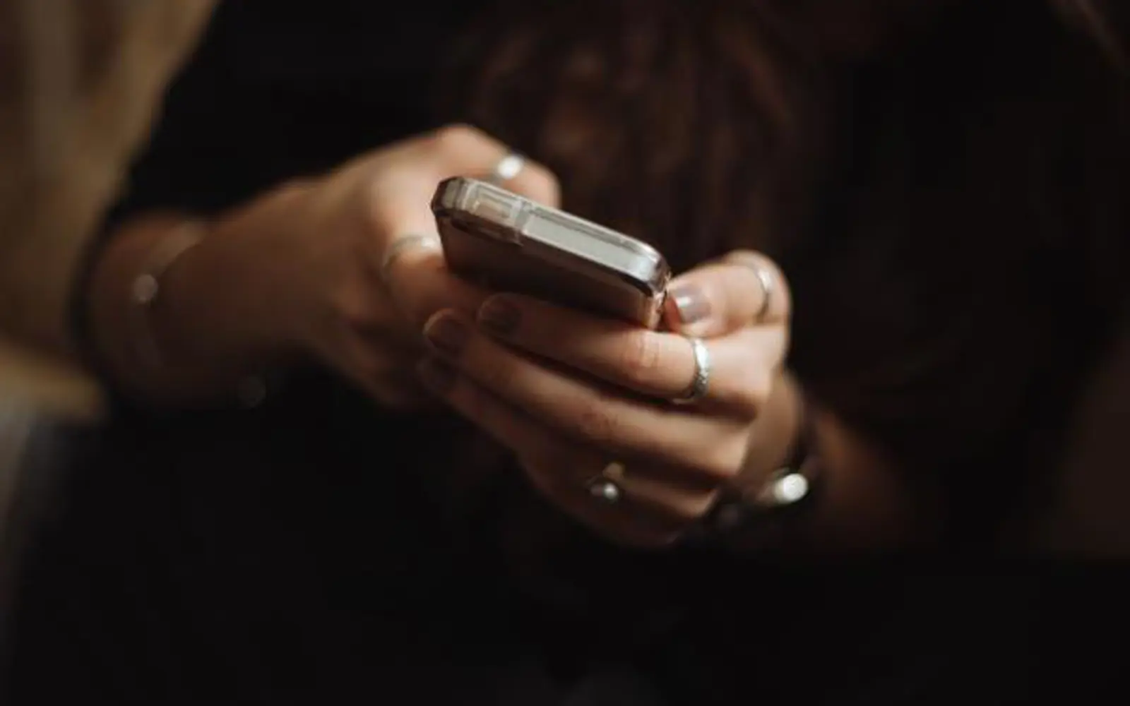 Learn how you can optimise your website for voice searching with Enlighten Designs.