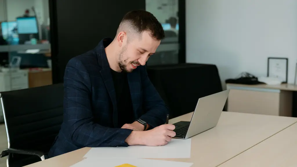 Enlighten Staff Leading with Innovation