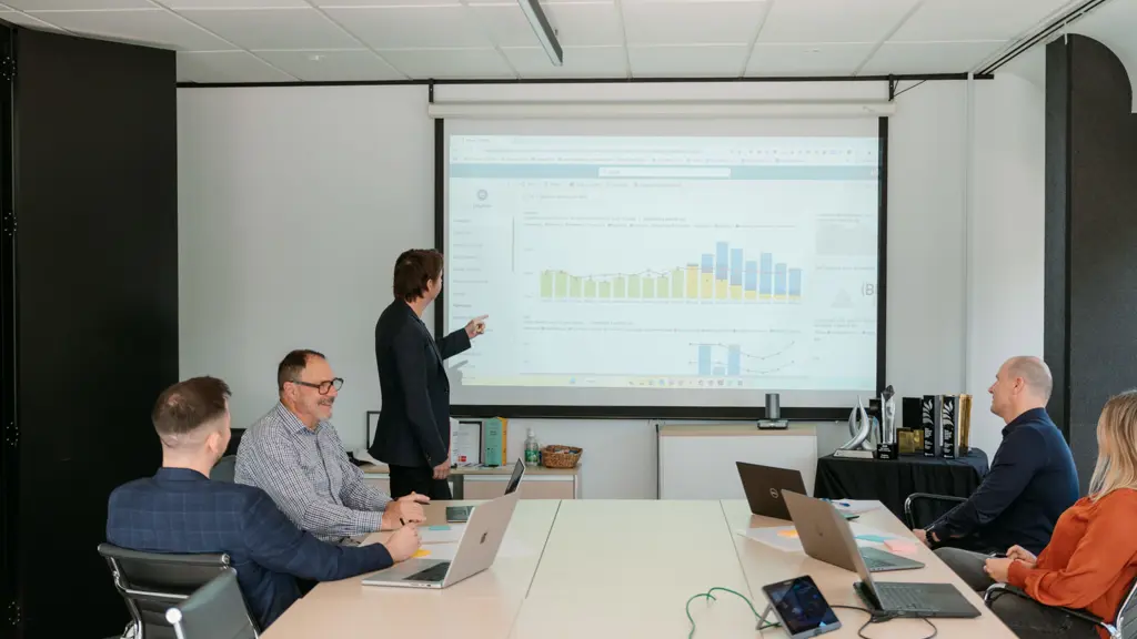 Enlighten Designs Presenting Data